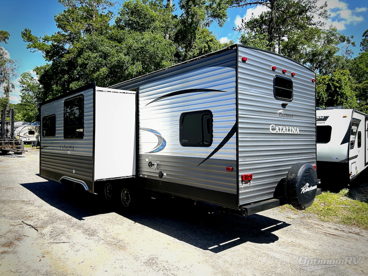 2018 Coachmen Catalina Legacy 293QBCK Photo 3
