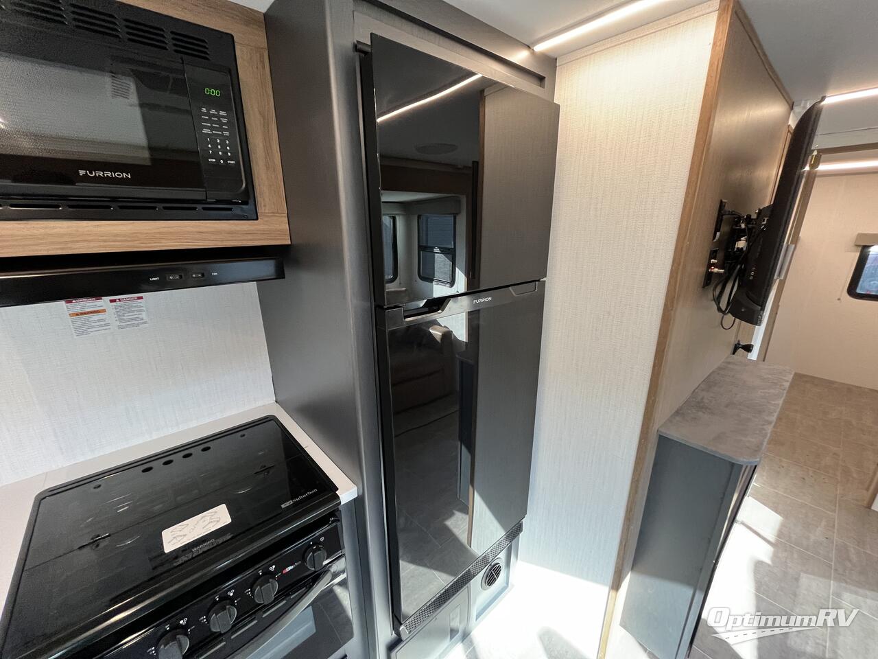 2025 Heartland Corterra 33.3BH Photo 14