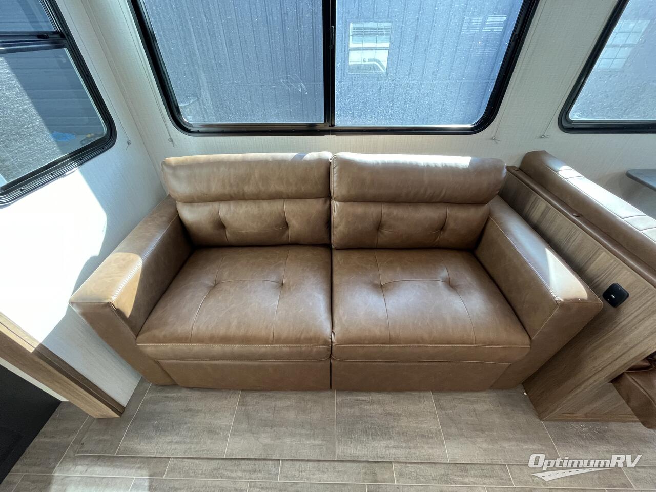 2025 Heartland Corterra 33.3BH Photo 17