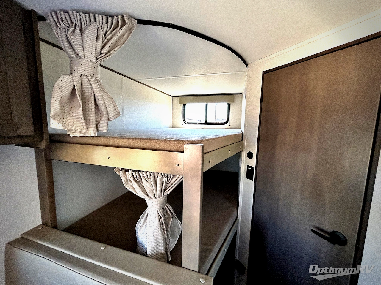 2025 Grand Design Transcend Xplor 24BHX Photo 13