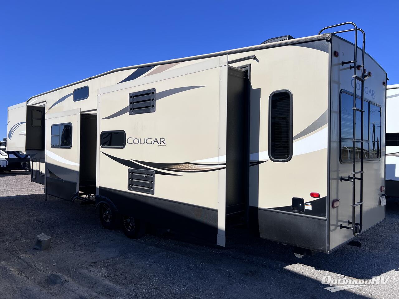 2019 Keystone Cougar 368MBI Photo 3