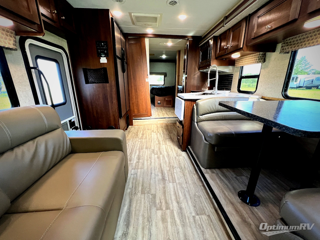 2019 Forest River Sunseeker 3040DS Ford Photo 25