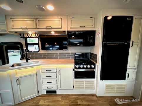 2020 Jayco Alante 31V RV Photo 2