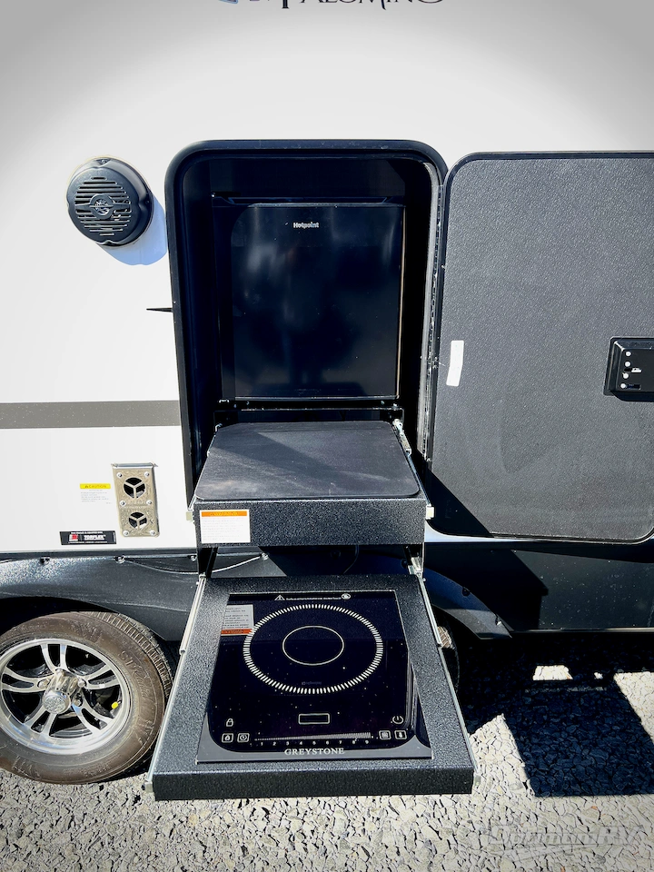 2024 Palomino SolAire 242RBS Photo 28