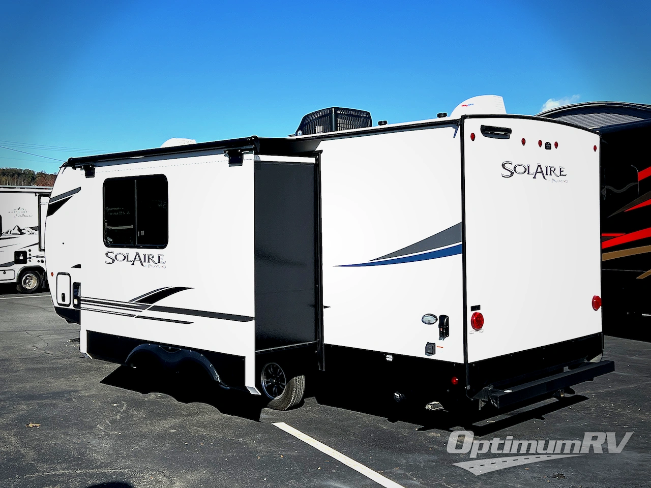 2024 Palomino SolAire 242RBS Photo 3