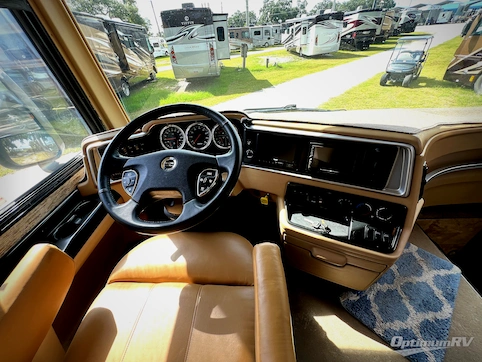 2016 Newmar Ventana 3709 RV Photo 2
