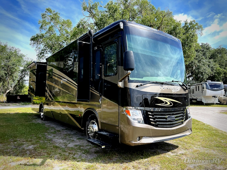 2016 Newmar Ventana 3709 RV Photo 1