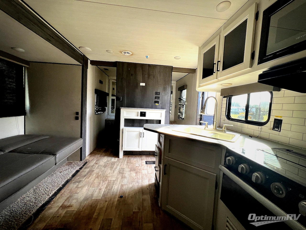 2022 Keystone Hideout 272BH Photo 5