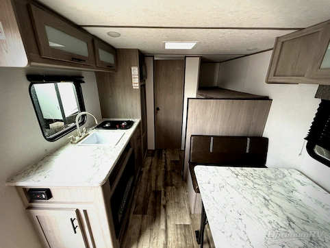 2023 Dutchmen Coleman 17B RV Photo 2