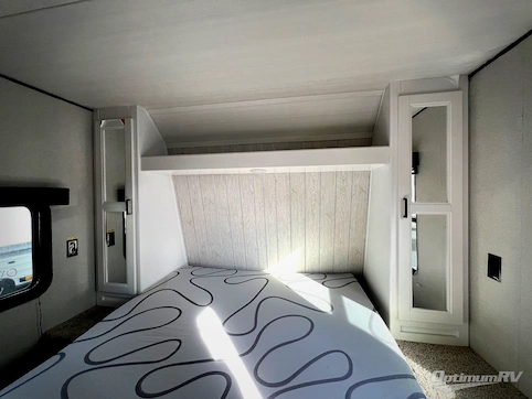 2022 Keystone Hideout 272BH RV Photo 4