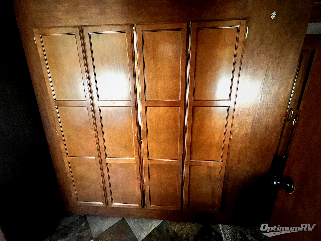 2014 Coachmen Mirada 35BH Photo 15