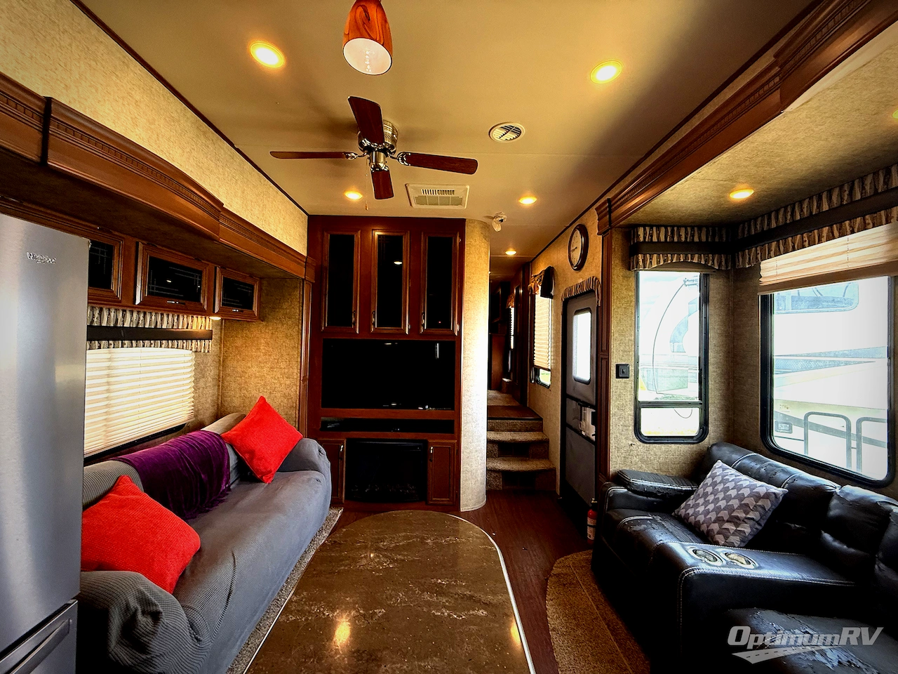 2016 Forest River Sandpiper 380BH5 Photo 3