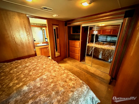 2016 Fleetwood Terra 36R RV Photo 4