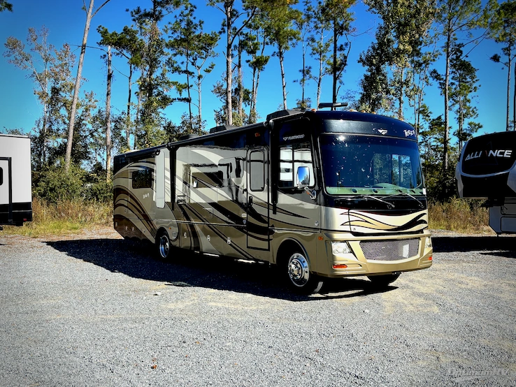 2016 Fleetwood Terra 36R RV Photo 1