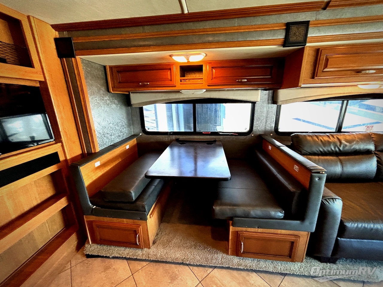 2016 Fleetwood Terra 36R Photo 6