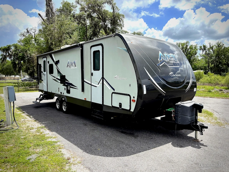 2018 Coachmen Apex Ultra-Lite 279RLSS RV Photo 1