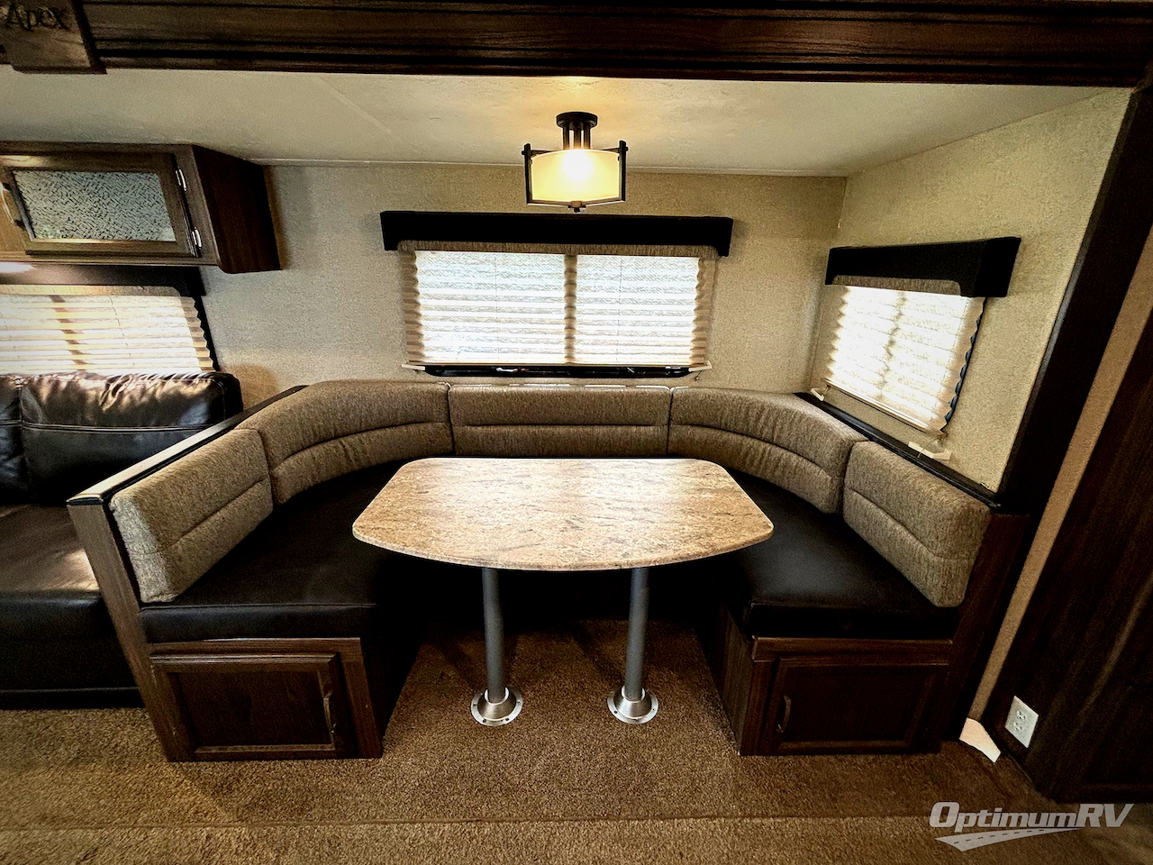 2018 Coachmen Apex Ultra-Lite 279RLSS Photo 13