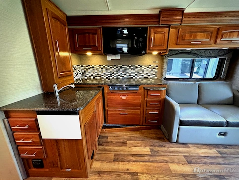 2017 Jayco Precept 31UL RV Photo 3