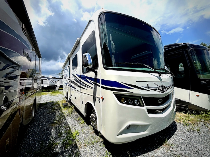 2017 Jayco Precept 31UL RV Photo 1