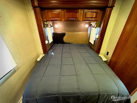 2017 Jayco Precept 31UL RV Photo 4