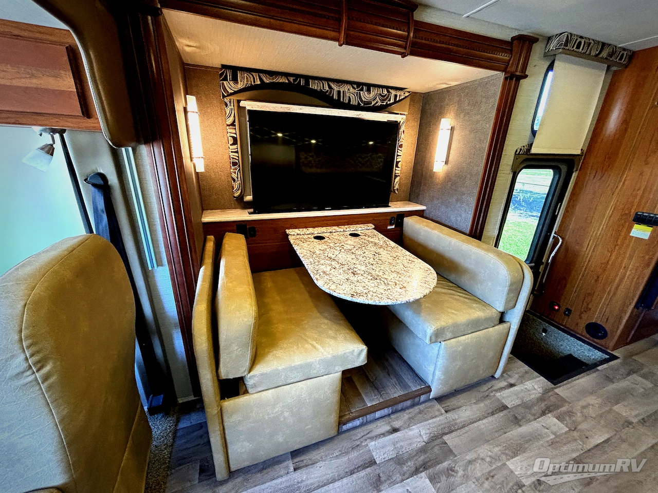 2017 Jayco Precept 31UL Photo 10