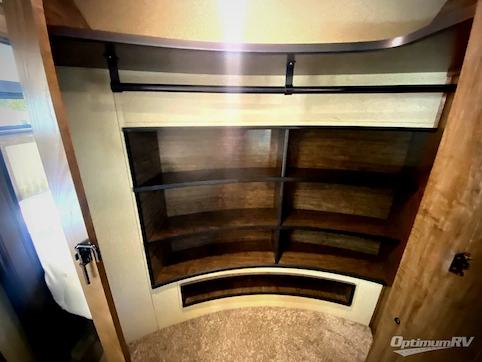 2020 Grand Design Solitude 310GK RV Photo 4