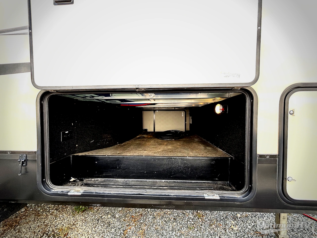 2019 Grand Design Reflection 303RLS Photo 17
