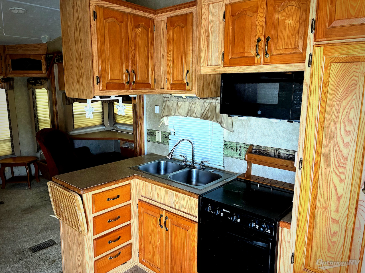 2007 Forest River Cedar Creek Silverback 33 LCDTS Photo 5