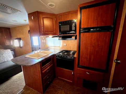 2011 Jayco Jay Flight 24FBS RV Photo 3