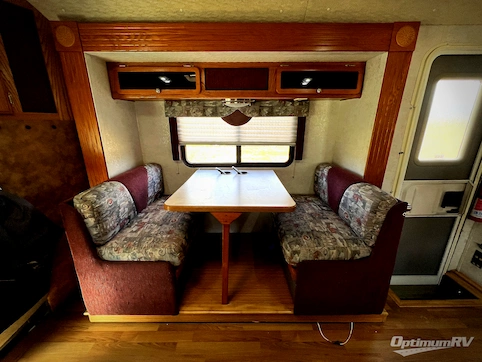 2004 Gulf Stream BT Cruiser 51250 RV Photo 3