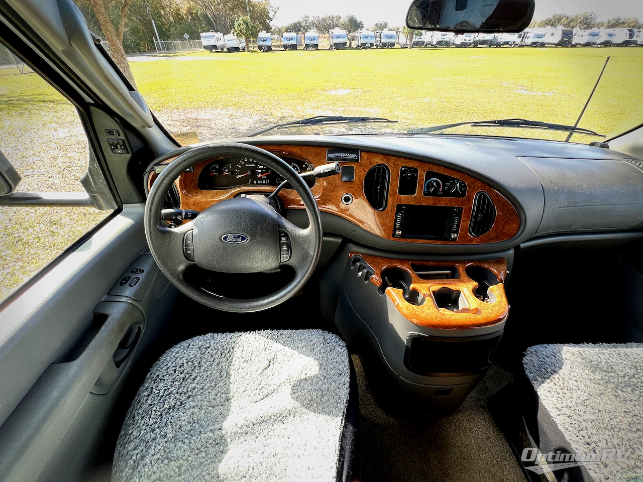 2004 Gulf Stream BT Cruiser 51250 Photo 7