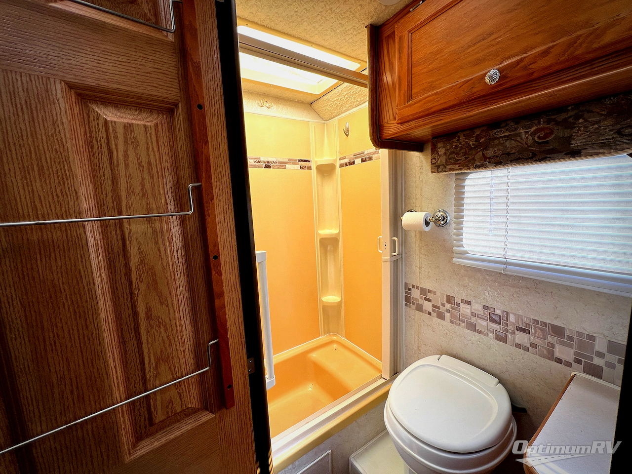 2004 Gulf Stream BT Cruiser 51250 Photo 20