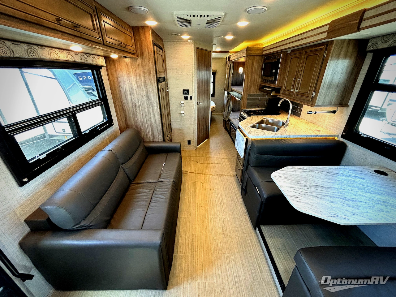 2021 Entegra Odyssey 31F Photo 7