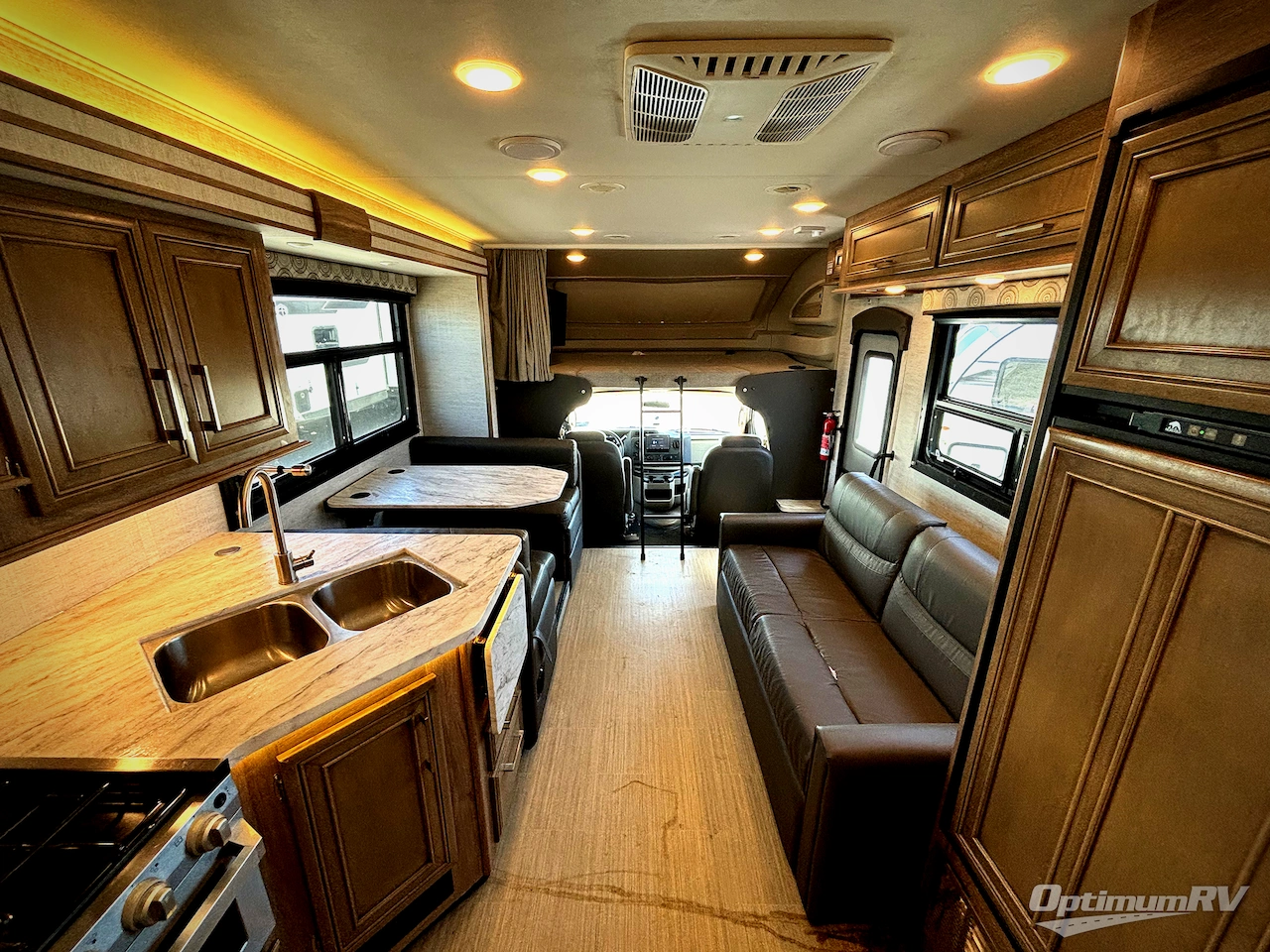 2021 Entegra Odyssey 31F Photo 6