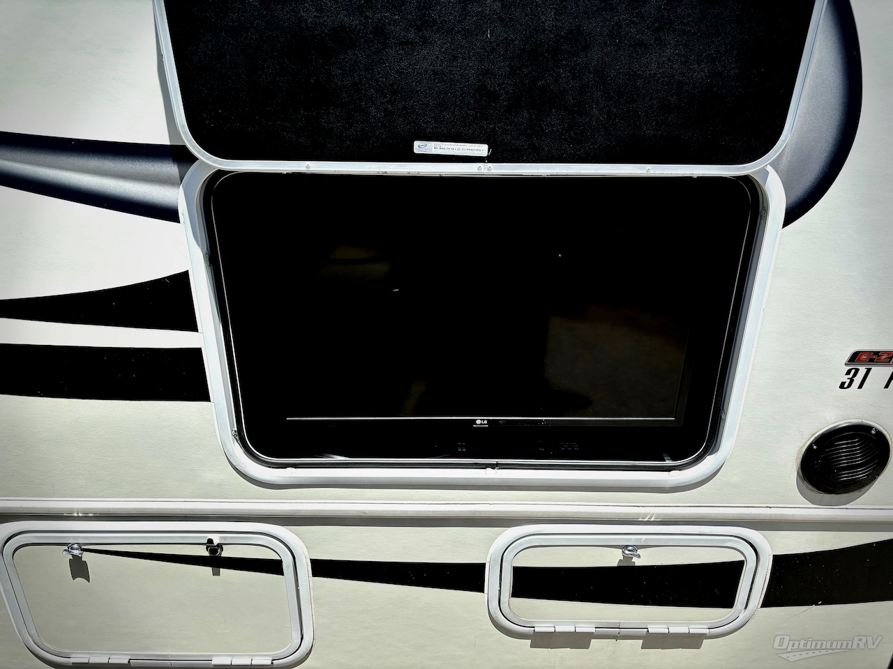 2021 Entegra Odyssey 31F Photo 16