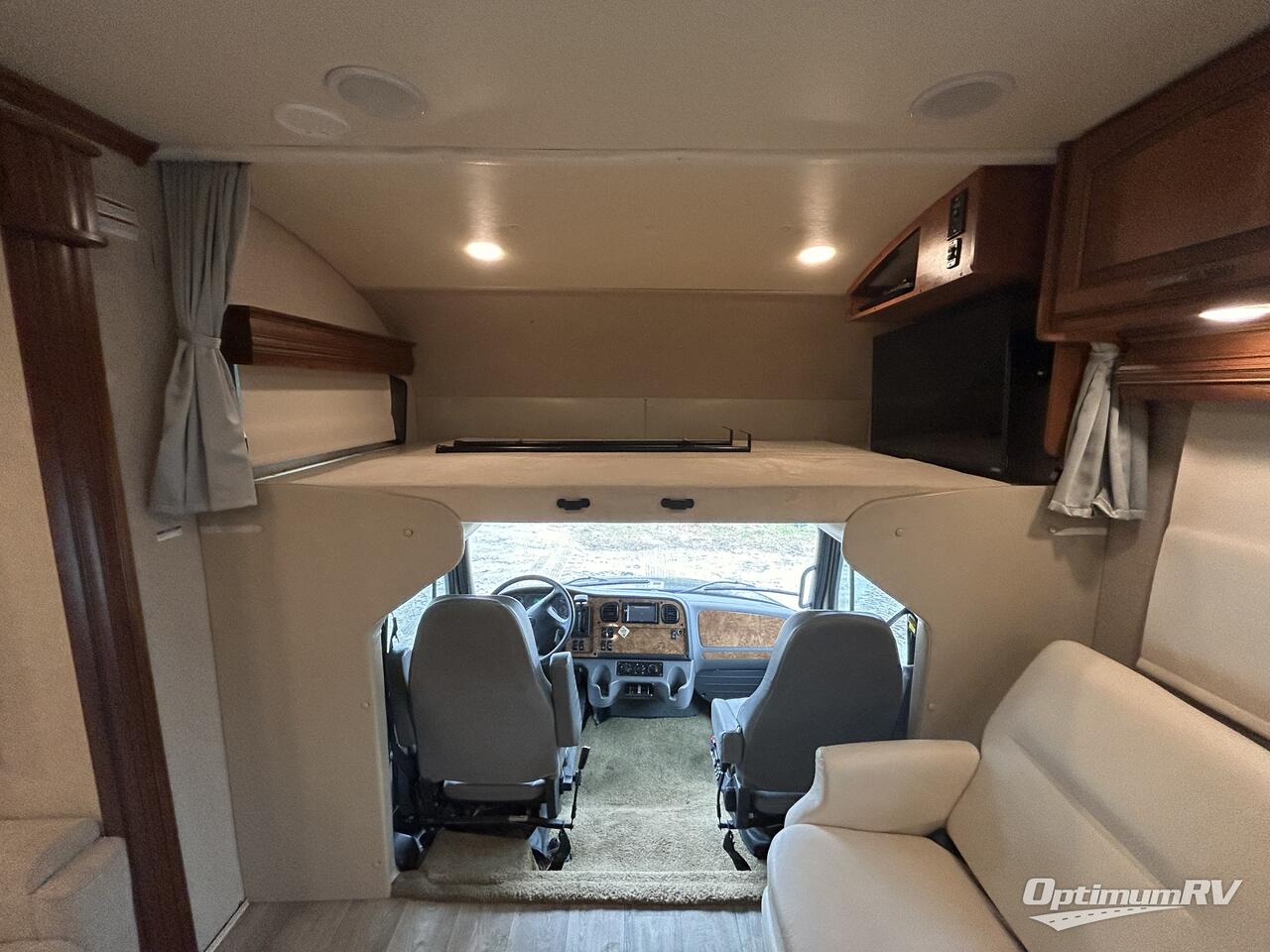 2016 Jayco Seneca 37RB Photo 6