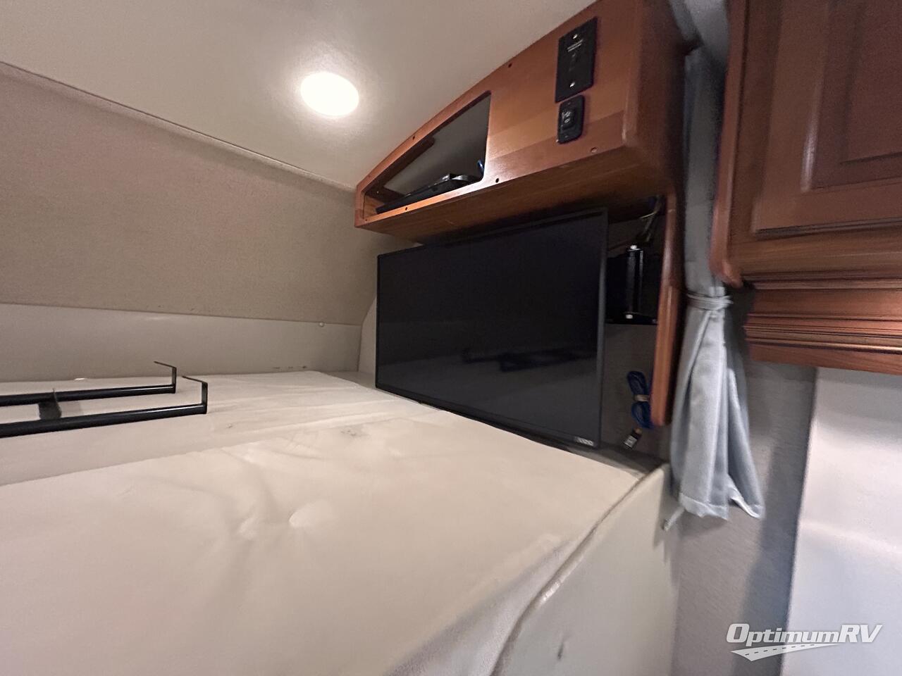2016 Jayco Seneca 37RB Photo 7