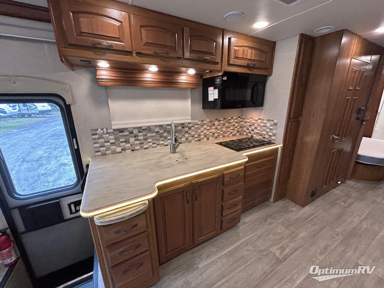 2016 Jayco Seneca 37RB Photo 13