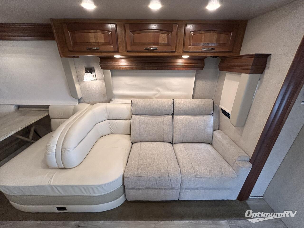 2016 Jayco Seneca 37RB Photo 14