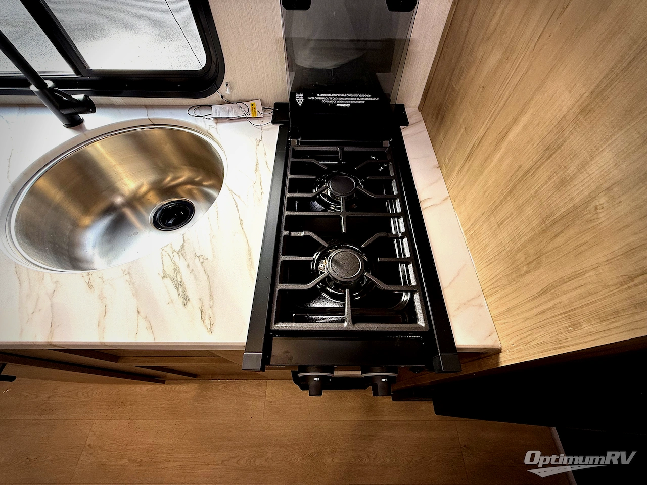 2026 Forest River Cherokee Wolf Pup 16LP Photo 7