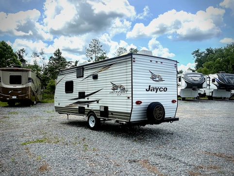 2019 Jayco Jay Flight SLX 7 195RB RV Photo 2