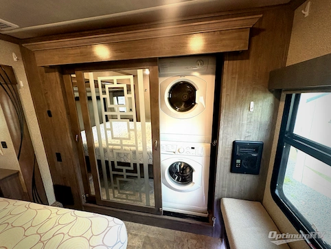 2020 Forest River Cedar Creek Champagne Edition 38EL RV Photo 3