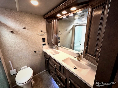 2020 Forest River Cedar Creek Champagne Edition 38EL RV Photo 4