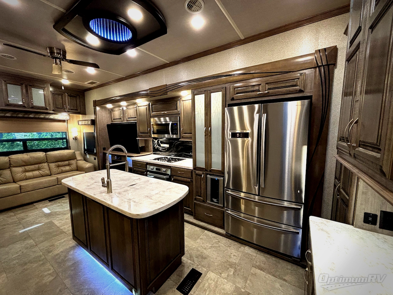 2020 Forest River Cedar Creek Champagne Edition 38EL Photo 7