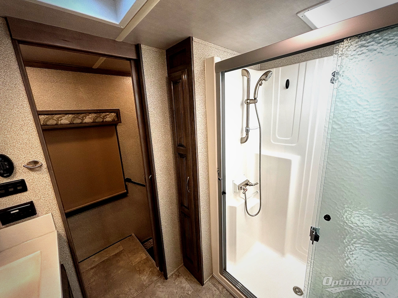 2020 Forest River Cedar Creek Champagne Edition 38EL Photo 24