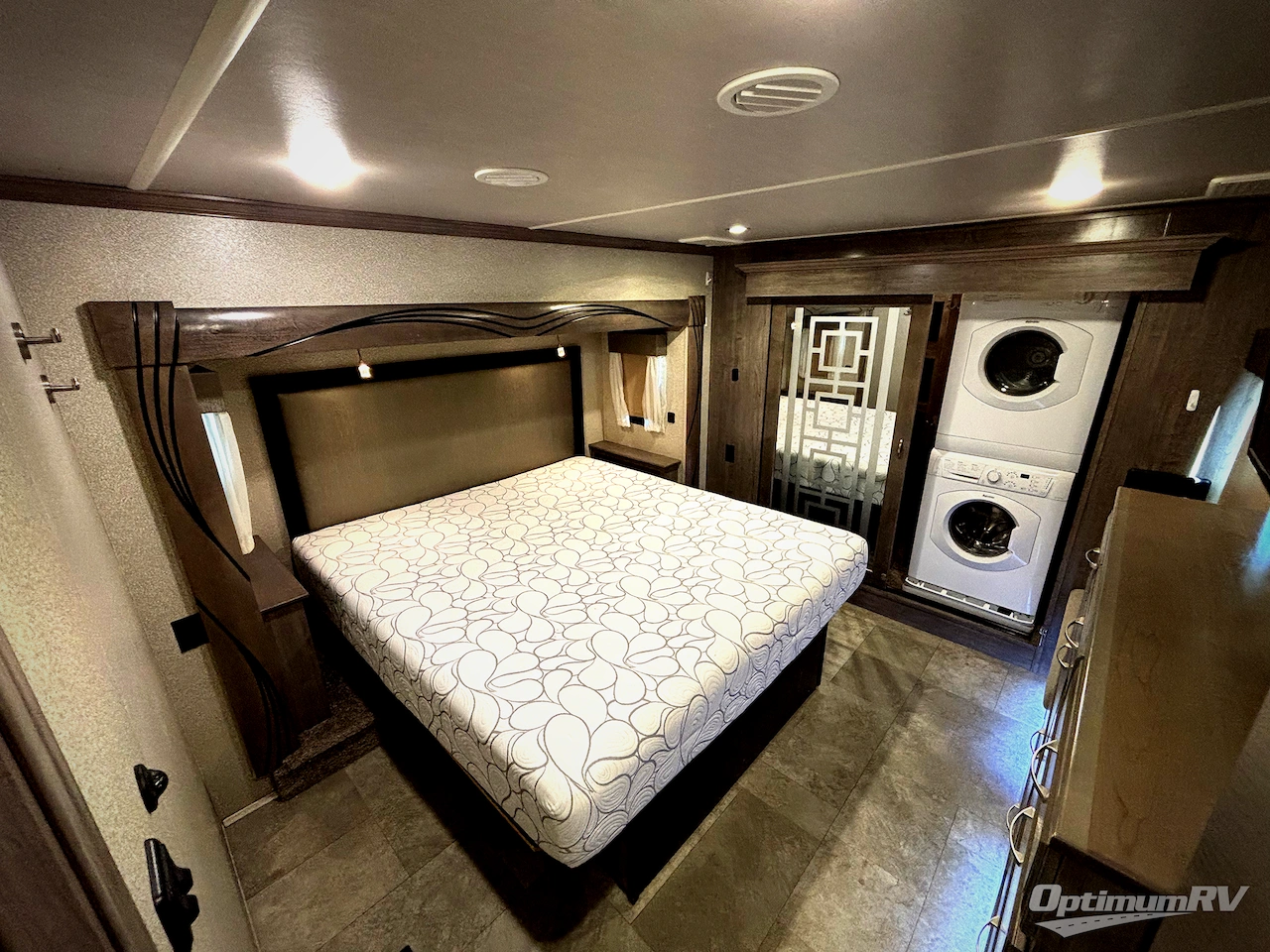 2020 Forest River Cedar Creek Champagne Edition 38EL Photo 26