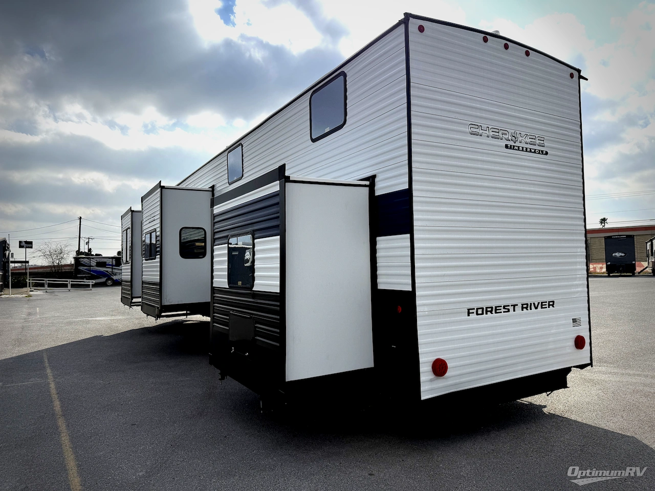 2026 Forest River Cherokee Timberwolf 39DK Photo 3