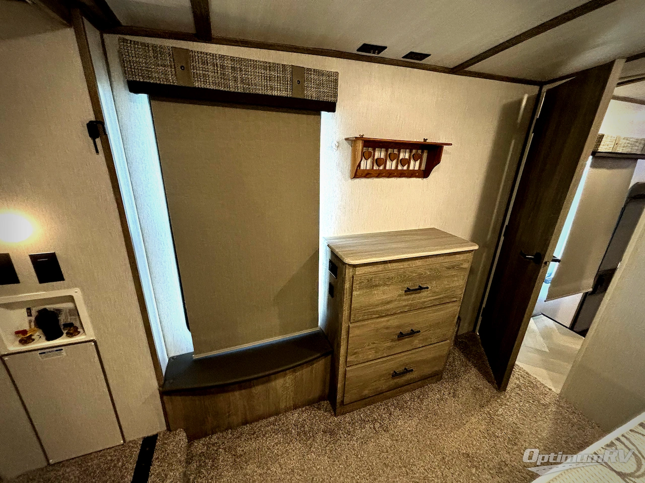 2022 Forest River Wildwood Heritage Glen 286RL Photo 12