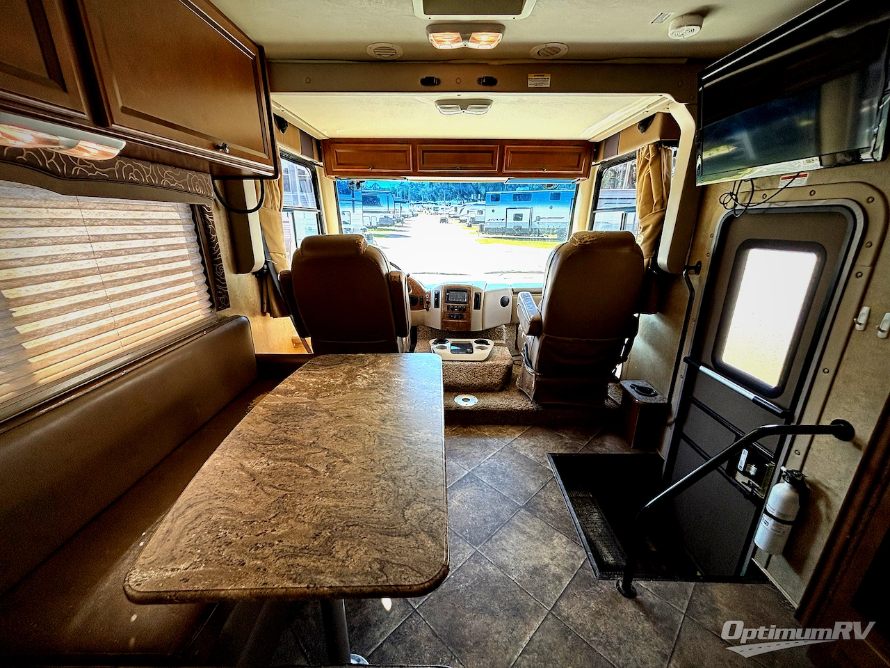 2014 Thor Windsport 27K Photo 5