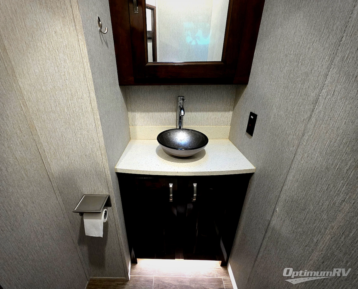 2019 Redwood Redwood 3901MB Photo 12